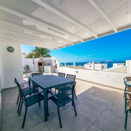 Bungalow Bellavista 13 - 3 Bed/2 Bath - 1 Toilet - Communal Pool - Wifi - Apartment Puerto del Carmen (Lanzarote)